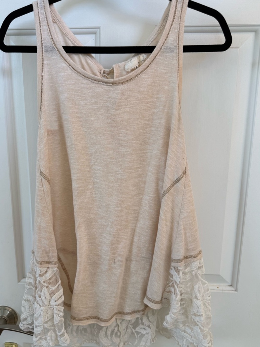 Areve Cream Lace-Hem Flowy Tank Top